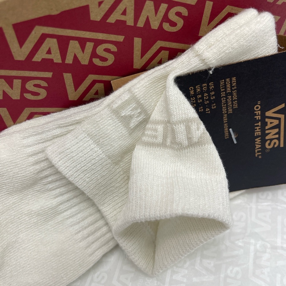 VANS. HALF CREW Socks 
HAUTEUR CHENLE CALCETIN DE MEDIA CAÑA
"OFF THE WALL"
1 pa